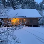 Private Log House Getaway In Nature Σπίτι διακοπών *