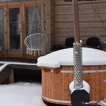 Quiet Log House Getaway In Nature Hébergement de vacances Rannakula (Tartu)